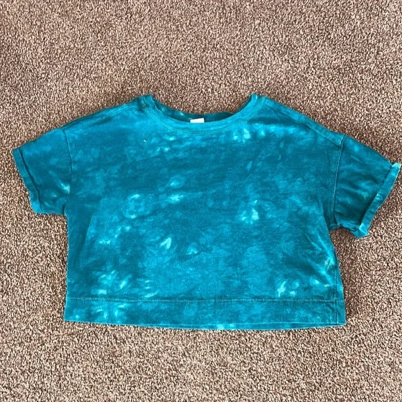 ☀️ Old Navy | Bundle of Crop T-Shirts for Little Girls - Picture 7 of 13